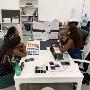 The Power of Colors: How to Choose the Right Shades for Your Skin Tone
